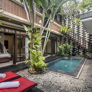 Four-Bedroom Villa Private Pool